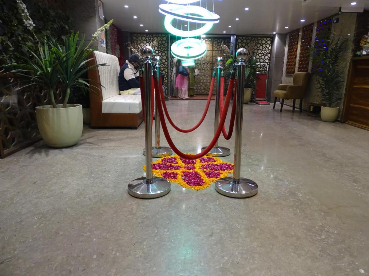 Hotel Palazzo Inn New Delhi Exterior photo