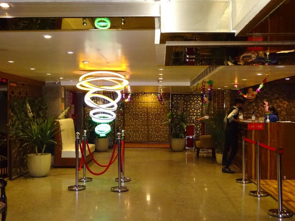 Hotel Palazzo Inn New Delhi Exterior photo