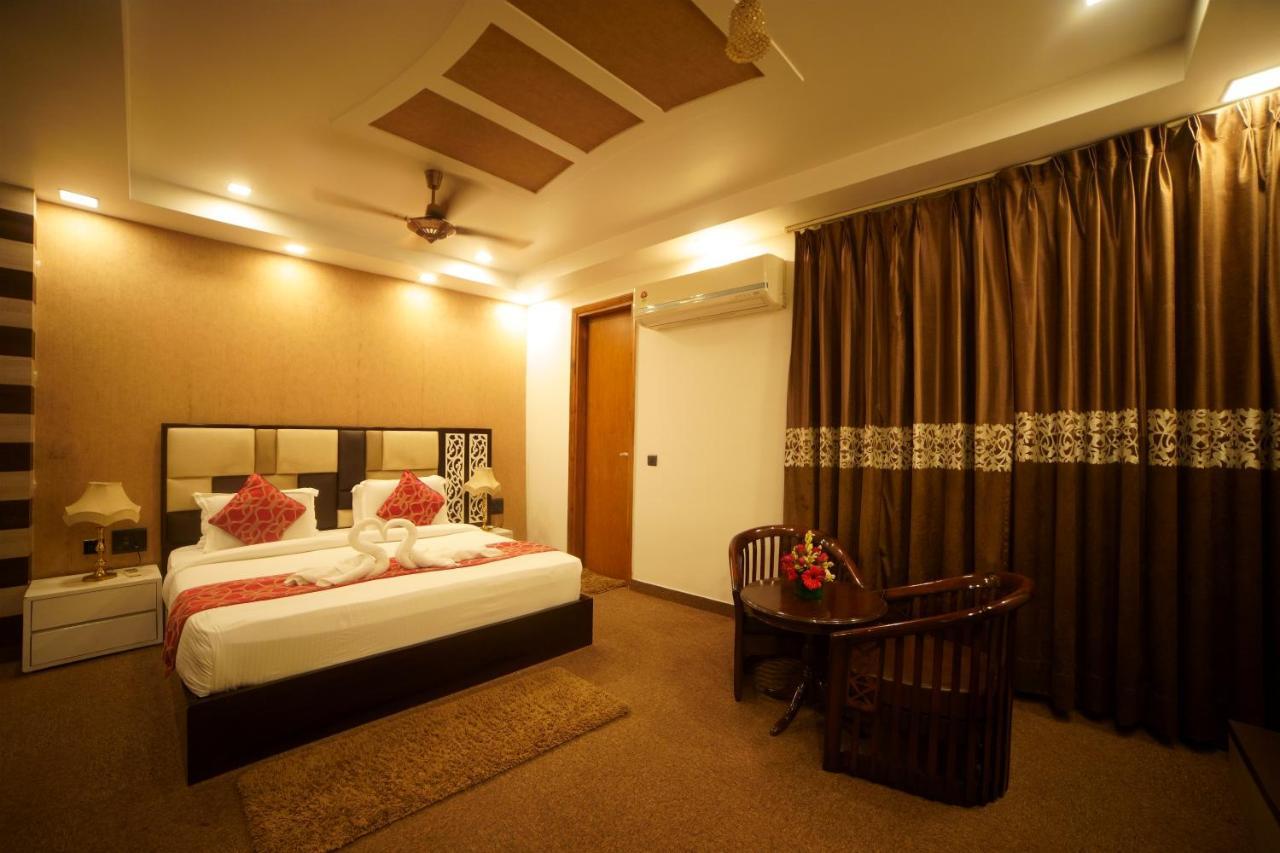 Hotel Palazzo Inn New Delhi Exterior photo