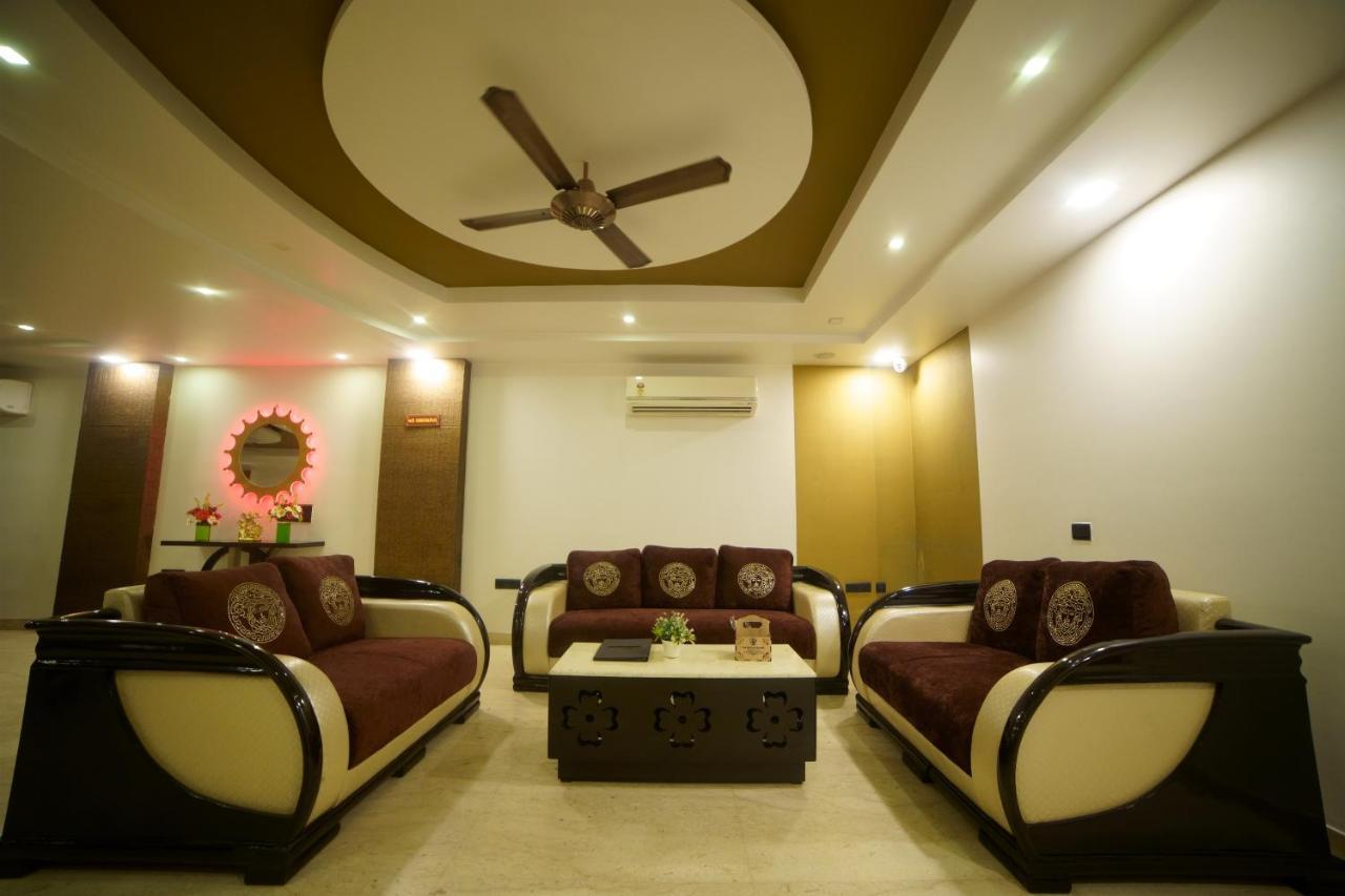 Hotel Palazzo Inn New Delhi Exterior photo