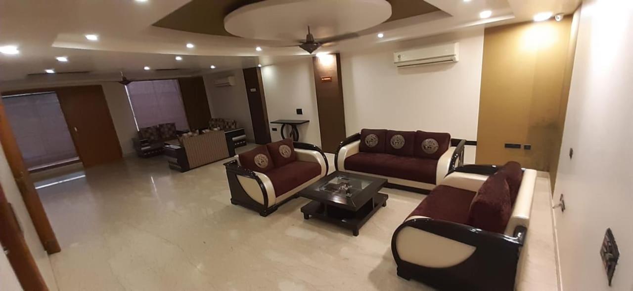 Hotel Palazzo Inn New Delhi Exterior photo