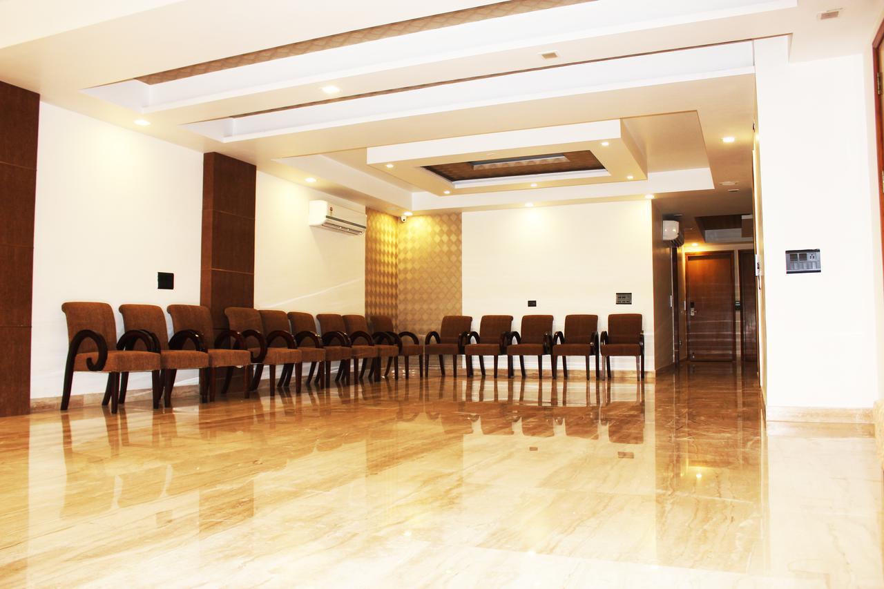 Hotel Palazzo Inn New Delhi Exterior photo