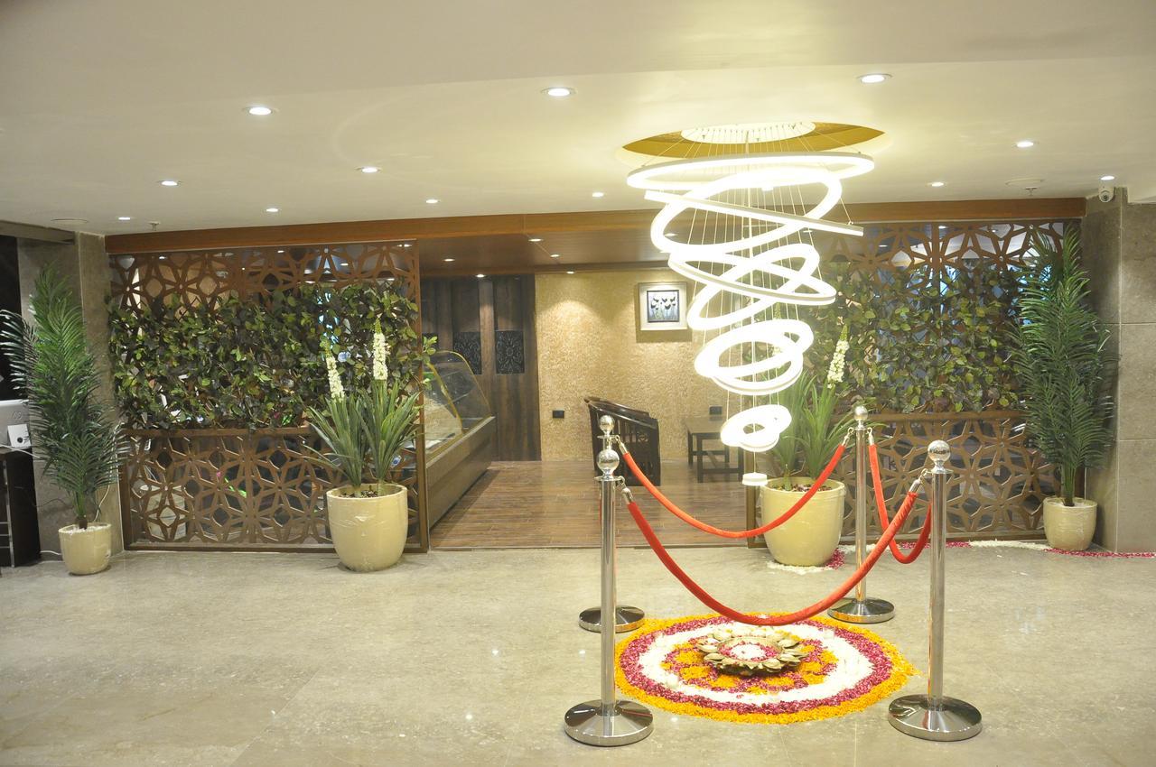 Hotel Palazzo Inn New Delhi Exterior photo