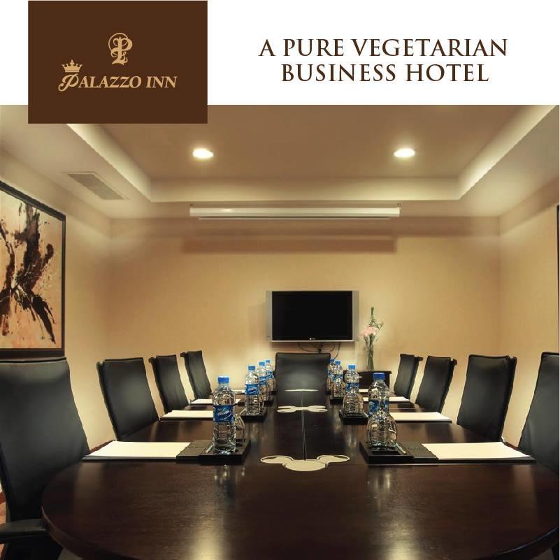 Hotel Palazzo Inn New Delhi Exterior photo