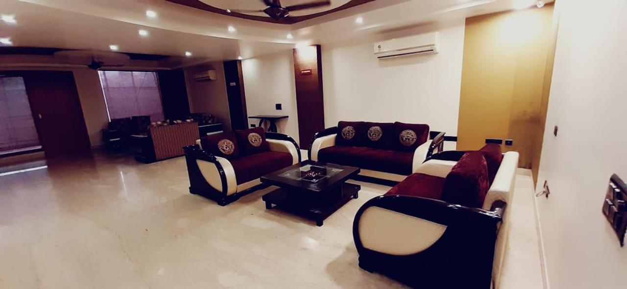 Hotel Palazzo Inn New Delhi Exterior photo